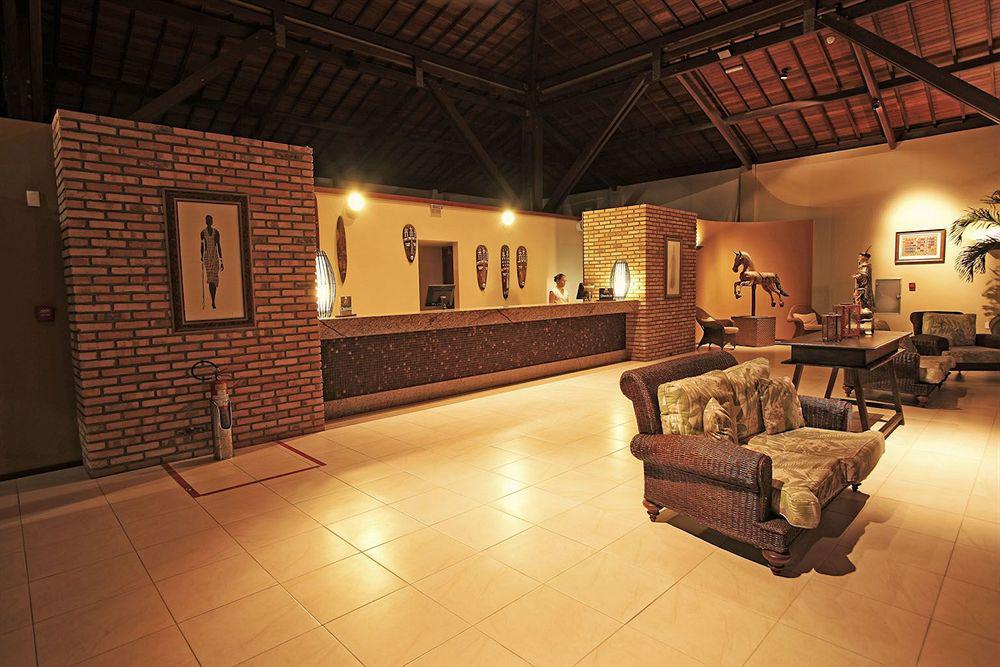 Resort Salinas 4*